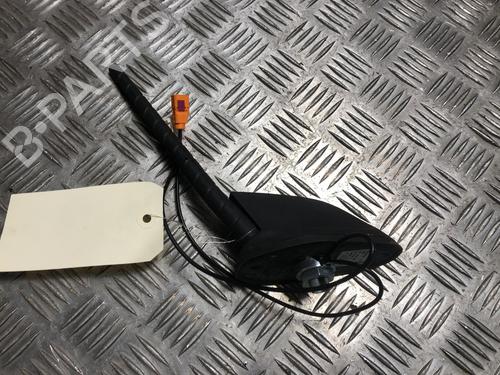 Used Antenna/Base Antenna/Base PEUGEOT 208 II (UB_, UP_, UW_, UJ_) 1.2 PureTech 100 (101 hp) 35903424 35903424