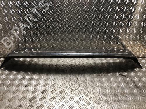 Used Rear spoiler Rear spoiler 37070184 37070184