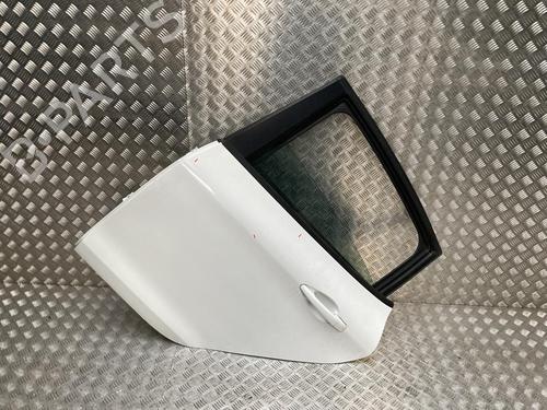 Dør venstre bak PEUGEOT 208 I (CA_, CC_) 1.0 VTi (68 hp) 31836371