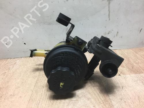 Used Power steering reservoir HYUNDAI COUPE II (GK) 2.7 V6 (167 hp) 13135146