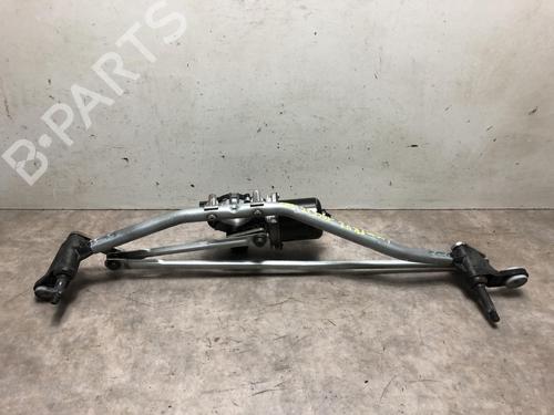 Used Front wiper motor DACIA LOGAN MCV II TCe 90 (K8M1, K8MA, K8AC) (90 hp) 25799863