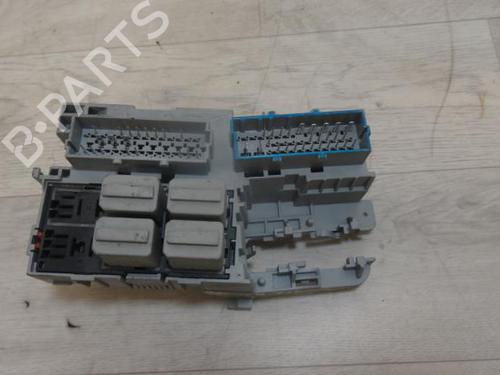 Used Fuse box OPEL TIGRA TwinTop (X04) 1.4 (R97) (90 hp) 28286838