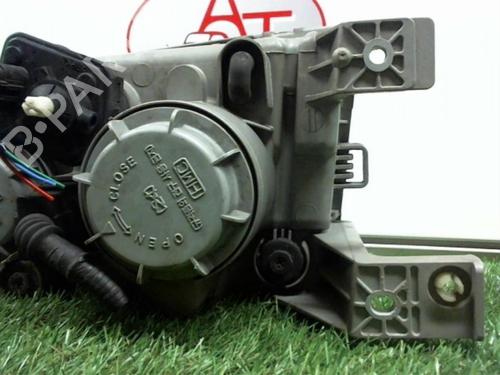 Right headlight HYUNDAI TRAJET (FO) 2.0 CRDi | BP13130892C29 