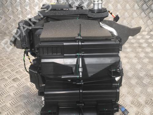 Used Heater matrix box PEUGEOT 208 II (UB_, UP_, UW_, UJ_) 1.2 PureTech 100 (101 hp) 31245573
