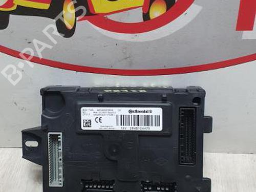 Used Fuse box DACIA SANDERO II TCe 90 (B8M1, B8MA, B8AC) (90 hp) 20621188