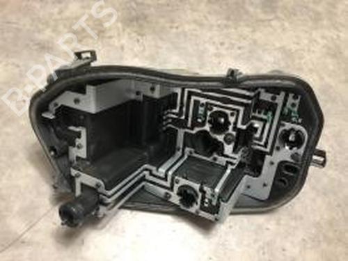 Used Licence plate light SEAT IBIZA V (KJ1, KJG) 1.0 TSI (95 hp) 23035859