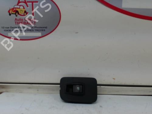 Used Right front window switch FIAT FIORINO Box Body/MPV (225_) 1.3 D Multijet (225BXD1A, 225BXB1A, 225BXB11) (75 hp) 24979489