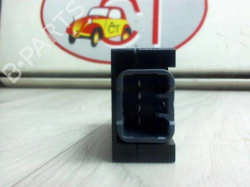 Switch SUZUKI JIMNY Closed Off-Road Vehicle (SN) 1.5 DDiS 4x4 | BP12969038I30 