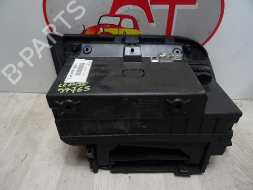 Used Glove box SEAT LEON (1P1) 1.6 TDI (105 hp) 13226537