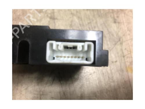 Switch TOYOTA AVENSIS (_T25_) 2.0 D-4D (CDT250_, CDT250R) | BP20625612I30