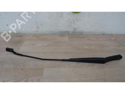 Used Front windshield wiper arm VW POLO V (6R1, 6C1) 1.2 (60 hp) 20630613