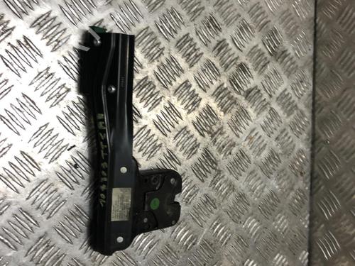 Used Tailgate lock AUDI TT (8N3) 1.8 T (180 hp) 31203712