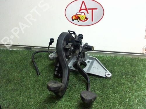 Used Pedal MINI MINI (R50, R53) Cooper (116 hp) 12963188