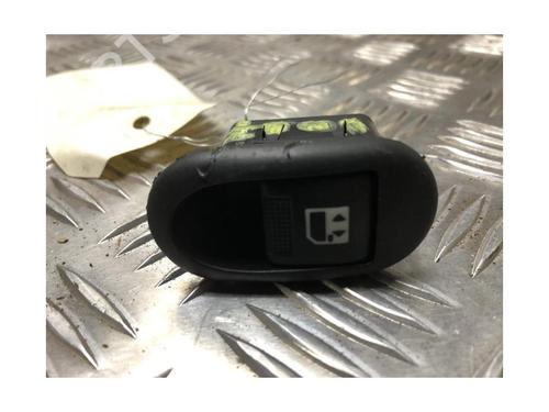 Switch PEUGEOT 1007 (KM_) 1.4 HDi | BP24737350I30