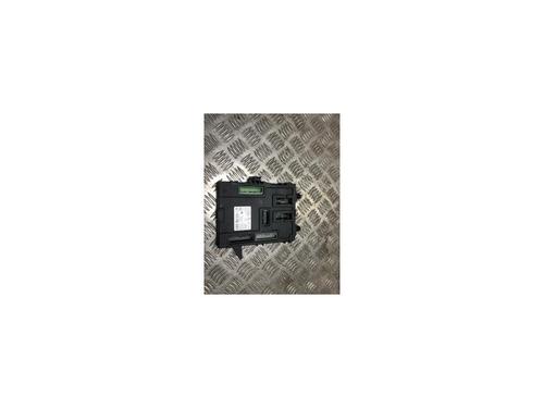 Sikringsdåse RENAULT MEGANE IV Hatchback (B9A/M/N_) 1.5 dCi 110 (B9A3) (110 hp) 27557732