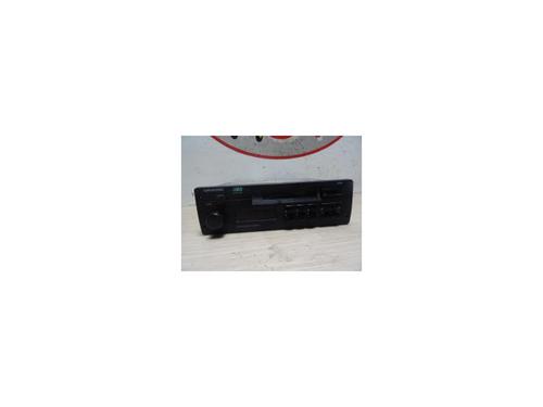 Used Radio FIAT GRANDE PUNTO (199_) 1.4 (199AXB11, 199AXB1A, 199BXB1A, 199AXL1A) (77 hp) 25298253