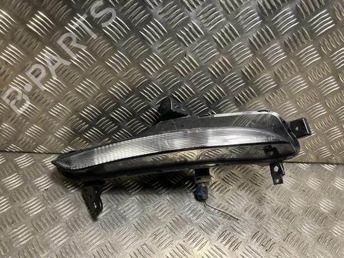 Feu diurne gauche RENAULT MEGANE IV Hatchback (B9A/M/N_) 1.2 TCe 130 (B9MR) (130 hp) 32069501