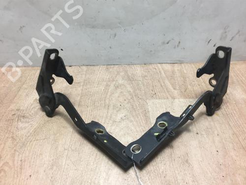 Deurscharnier/Deurvanger HYUNDAI TUCSON (JM) 2.0 CRDi All-wheel Drive (113 hp) 13137394