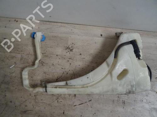 Used Windscreen washer tank VW TOUAREG (7LA, 7L6, 7L7) 3.0 V6 TDI (225 hp) 13268685