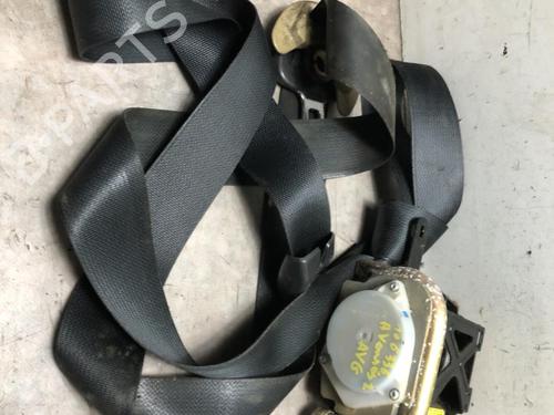 Used Front left seatbelt TOYOTA AVENSIS (_T25_) 2.0 D-4D (CDT250_, CDT250R) (116 hp) 20625635