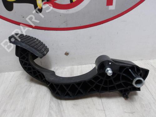 Used Clutch pedal CITROËN C3 II (SC_) 1.0 VTi 68 (68 hp) 12972356