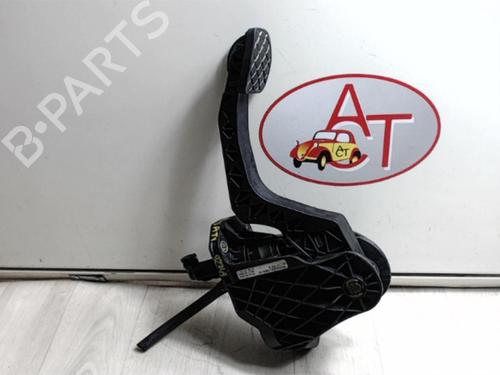 koblingspedal VW PASSAT B6 (3C2) 2.0 FSI (150 hp) 25297957