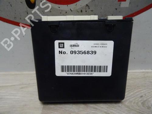 Fuse box CADILLAC SEVILLE 4.6 SLS V8 | BP12983292E1 