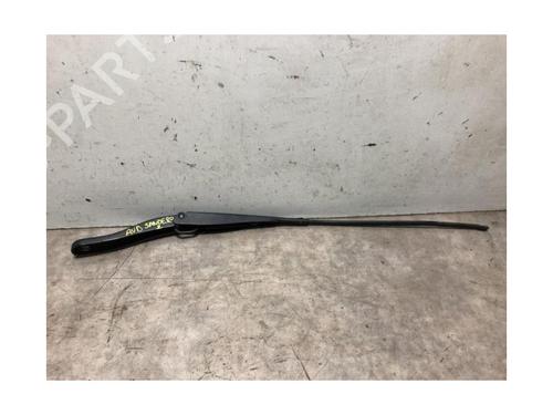 Front windshield wiper arm DACIA SANDERO II TCe 90 (B8M1, B8MA, B8AC) | BP20634654C143 