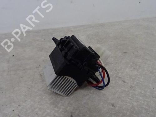 Used Heater resistor SUBARU IMPREZA Hatchback (GR, GH, G3) 2.0 D AWD (150 hp) 13274718