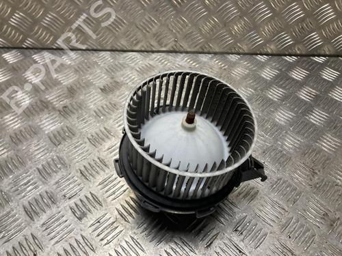 Varmeblæser AUDI A4 Allroad B8 (8KH) 2.0 TDI quattro (190 hp) 32847059