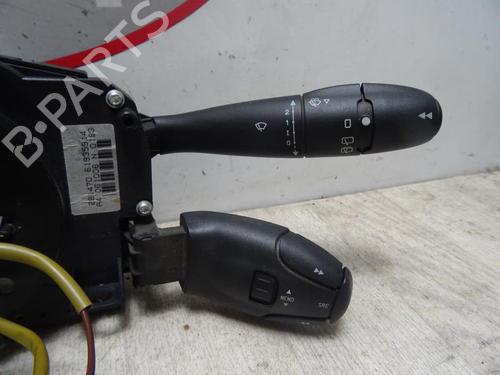 Used Steering column stalk PEUGEOT 207 (WA_, WC_) 1.4 HDi (68 hp) 31202874