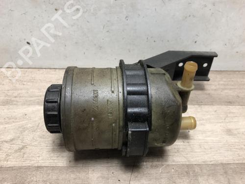 Used Power steering reservoir PEUGEOT 806 (221) 2.1 td 12V (109 hp) 23870699