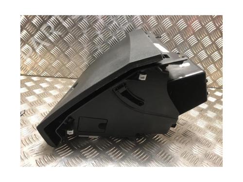 Glove box PEUGEOT 3008 II SUV (MC_, MR_, MJ_, M4_) 1.5 BlueHDi 130 | BP25307133C95