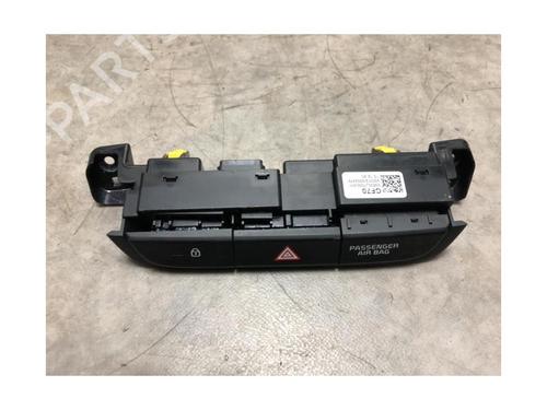 Warning switch KIA CEED Sportswagon (CD) 1.4 T-GDI | BP23023782I22 