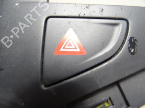 Console centrale CITROËN C3 II (SC_) 1.4 HDi 70 (SC8HZC, SC8HR0, SC8HP4) (68 hp) 13133335