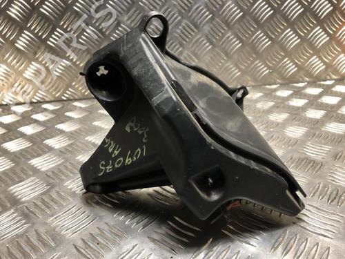 rear-bumper-bracket-peugeot-3008-i-mpv-0u_-2009-2010-2011-2012-2013-2014-2015-2016-2017-26731599 main image