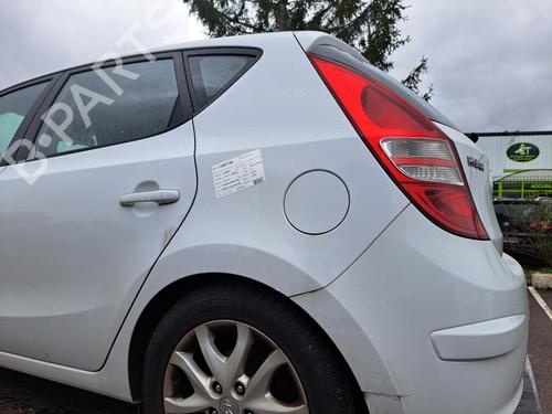 Used Parts HYUNDAI i30 (FD) 1.6 CRDi (116 hp) 4423552