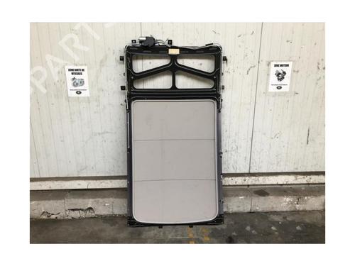 Sunroof NISSAN QASHQAI / QASHQAI +2 I (J10, NJ10, JJ10E) 1.5 dCi | BP20622527C124 