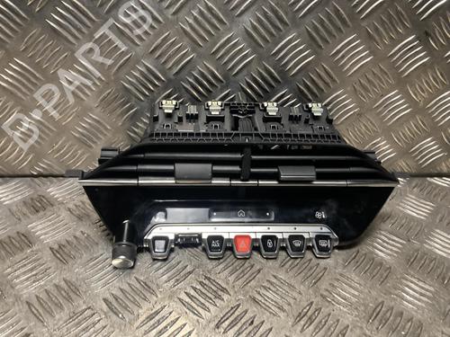Commande Chauffage PEUGEOT 208 II (UB_, UP_, UW_, UJ_) 1.2 PureTech 100 (101 hp) 31245879