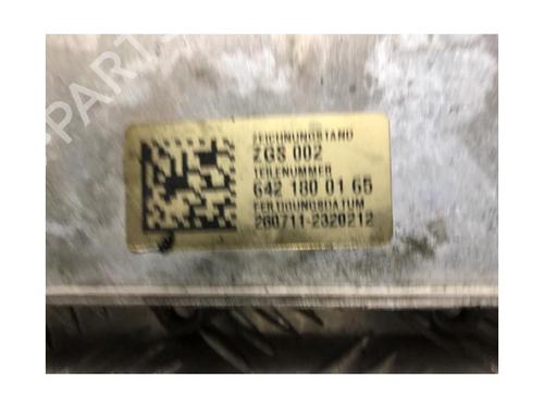 Oliekøler MERCEDES-BENZ M-CLASS (W166) ML 350 BlueTEC 4-matic (166.024, 166.023) | BP24321773M33 