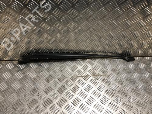 Used Front windshield wiper arm Front windshield wiper arm 39206625 39206625