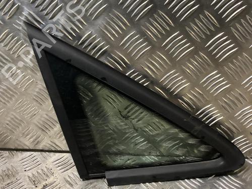 Used Front right quarter glass Front right quarter glass VW TOURAN (1T1, 1T2) 1.9 TDI (105 hp) 33917433 33917433