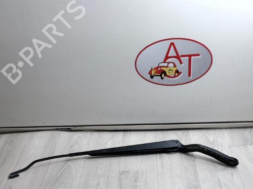 Used Front windshield wiper arm FORD FIESTA V (JH_, JD_) 1.4 TDCi (68 hp) 20616434