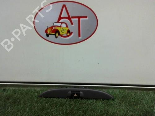 Used Warning switch JAGUAR X-TYPE I (X400) 2.5 V6 All-wheel Drive (196 hp) 12973859