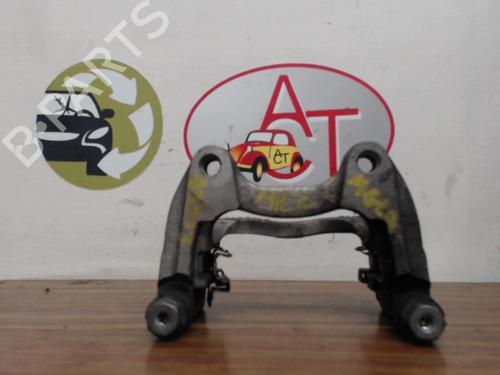 Used Support MERCEDES-BENZ GLA-CLASS (X156) GLA 180 CDI / d (156.912) (109 hp) 13133286