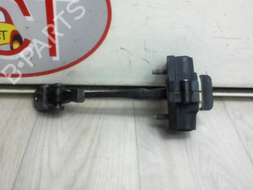 Used Hinge/Door check strap RENAULT TWINGO III (BCM_, BCA_) 0.9 TCe 90 (BCM9, BCM2) (90 hp) 20620787
