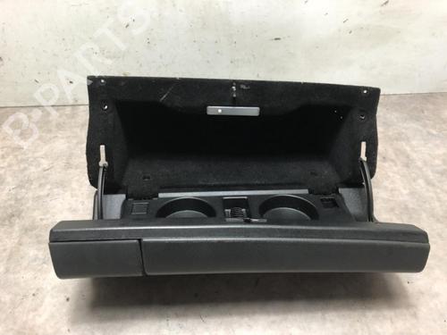 Used Glove box MERCEDES-BENZ E-CLASS (W210) E 200 CDI (210.007) (102 hp) 20621716