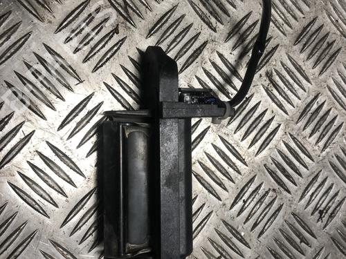 exterior-handle-citroen-c-crosser-vu_-vv_-2007-2008-2009-2010-2011-2012-32452258 main image