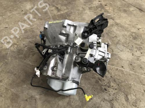 Used Gearbox PEUGEOT 208 I (CA_, CC_) 1.2 VTI 82 (82 hp) 20617311