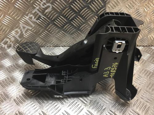 Bremsepedal AUDI A3 Sportback (8VA, 8VF) 35 TFSI (150 hp) 31203474
